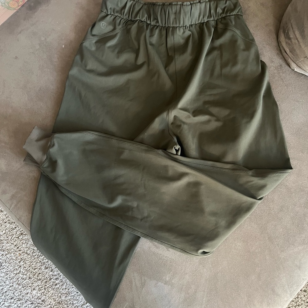 lululemon athletica Men's Forest Green Joggers